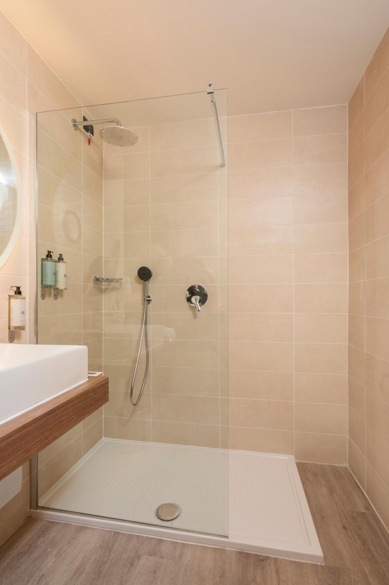 Hotel Plaza San Martino Siccomario エクステリア 写真
