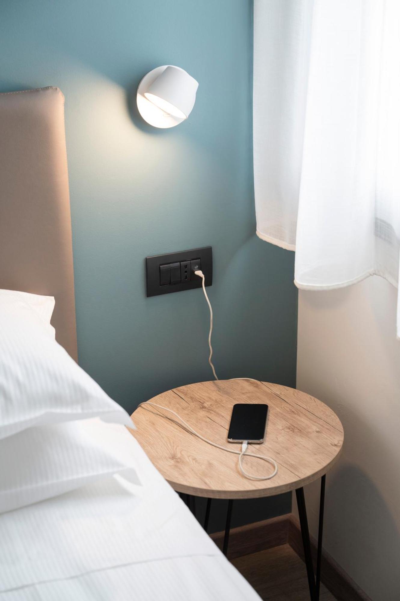 Hotel Plaza San Martino Siccomario エクステリア 写真