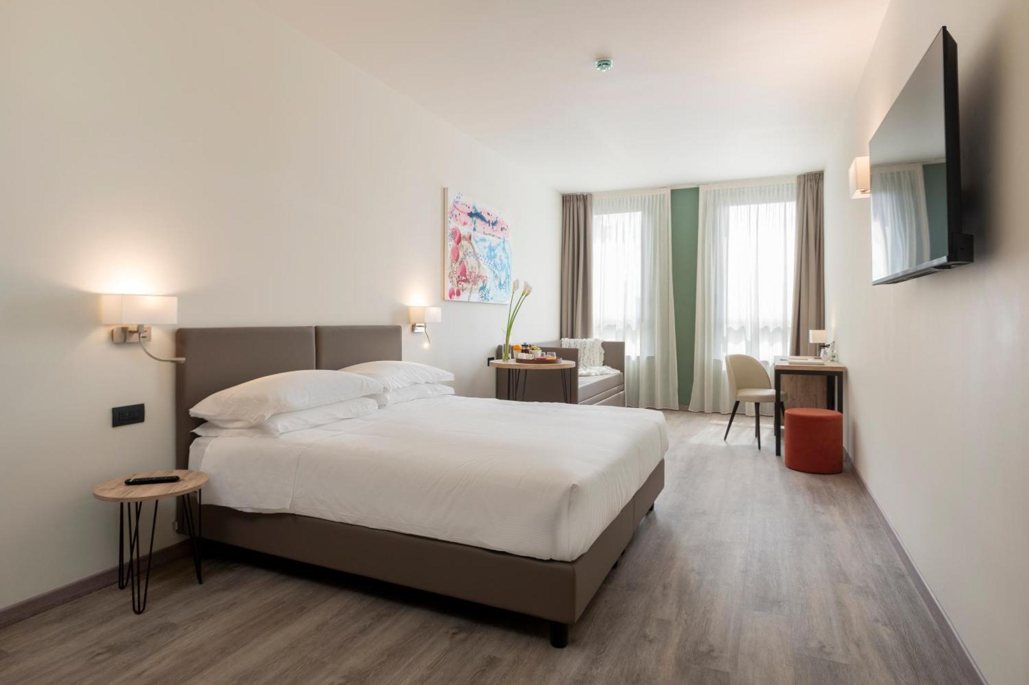 Hotel Plaza San Martino Siccomario エクステリア 写真