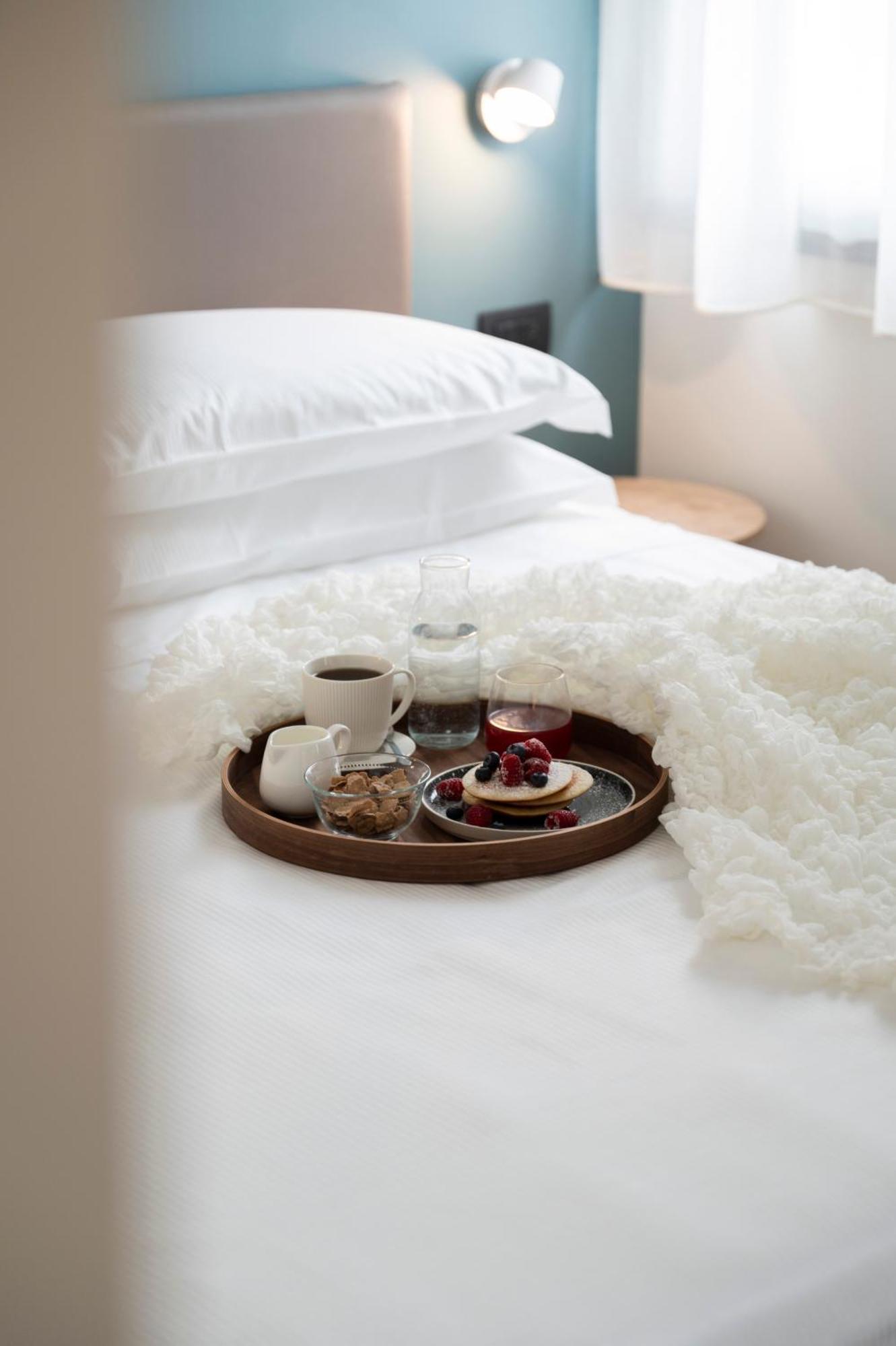 Hotel Plaza San Martino Siccomario エクステリア 写真